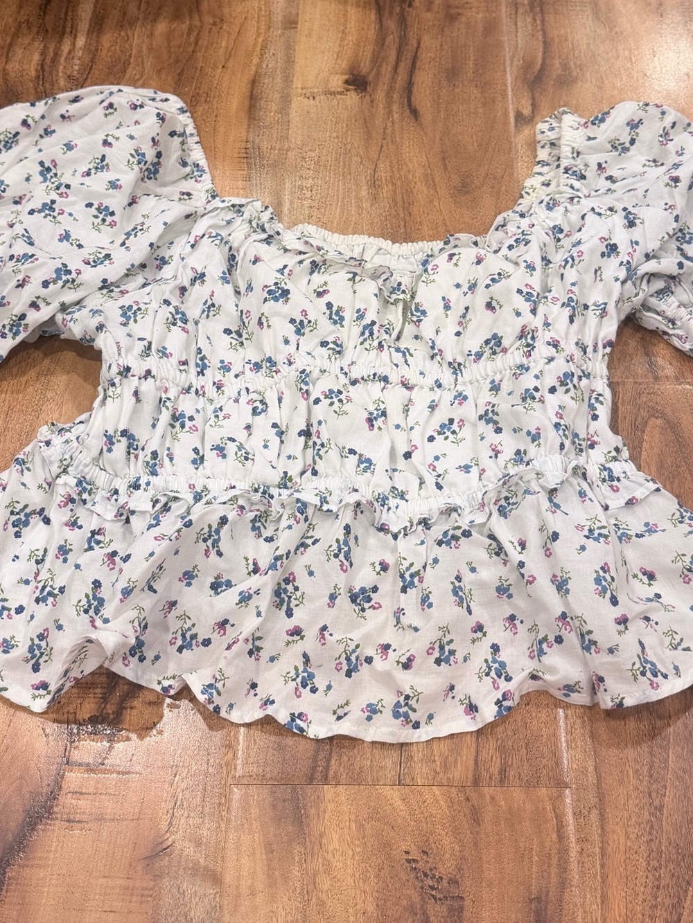 Floral Puff-Sleeve Smocked White Crop Top